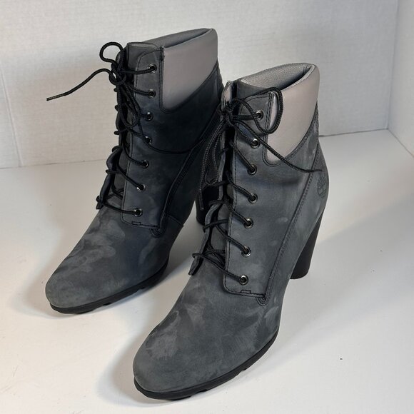 Ladies size 9 gray suede boots - Picture 6 of 16